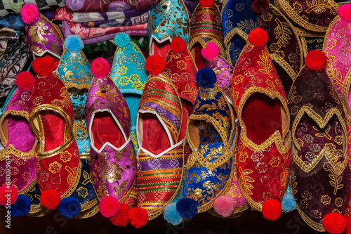 Oriental slipper shop, Egyptian bazaar, Istanbul, Turkey © Gabrielle