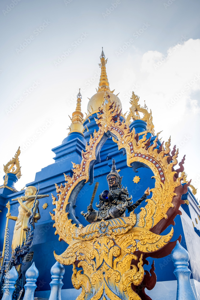 Fototapeta premium Blue Temple, Chaing Rai, Thailand