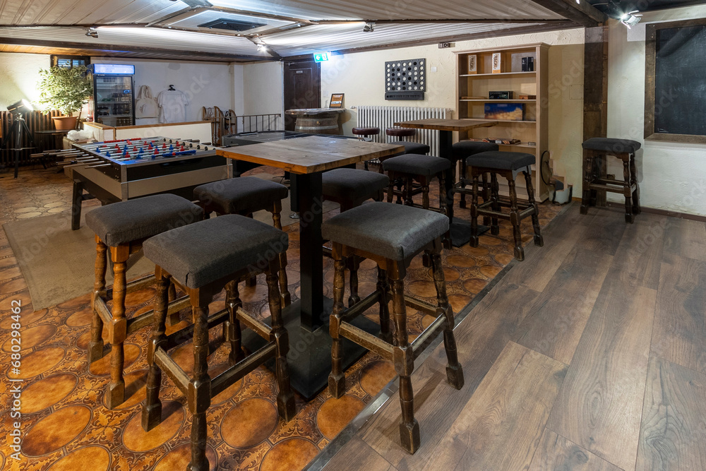 Modern industrial-style room with dining area Modern industrial-style room with dining area