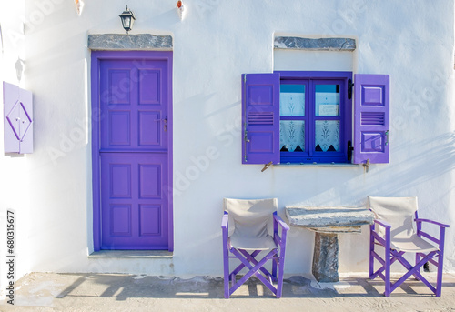 Fototapeta Naklejka Na Ścianę i Meble -  traditional greek house