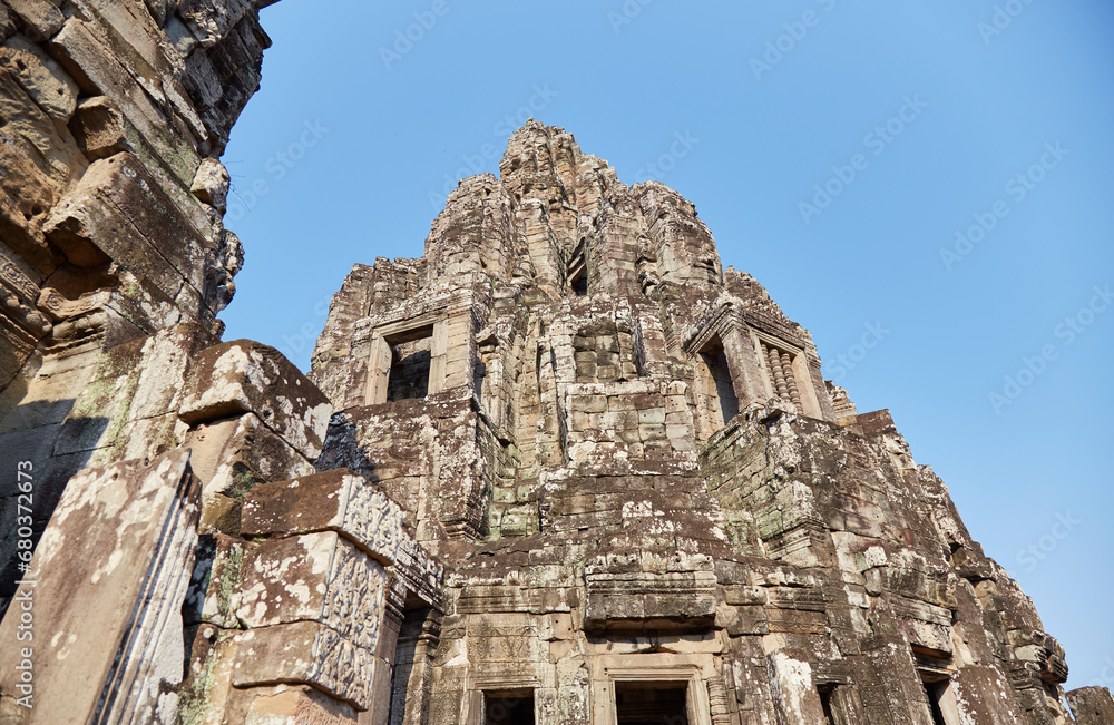 Fototapeta premium The stunning Bayon Temple in Angkor, Cambodia, known for its many smiling faces