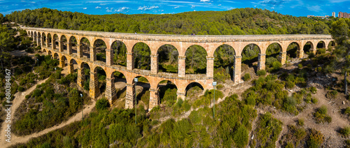 Obraz na płótnie The Ferreres Aqueduct, also known as the Pont del Diable, is an ancient Roman bridge in Tarragona in Catalonia, Spain w salonie