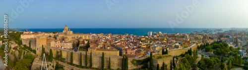 Obraz na płótnie Aerial view of the Primatial Cathedral of Tarragona, a Roman Catholic church in Tarragona, Catalonia, Spain w salonie
