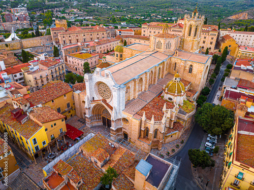 Obraz na płótnie Aerial view of the Primatial Cathedral of Tarragona, a Roman Catholic church in Tarragona, Catalonia, Spain w salonie