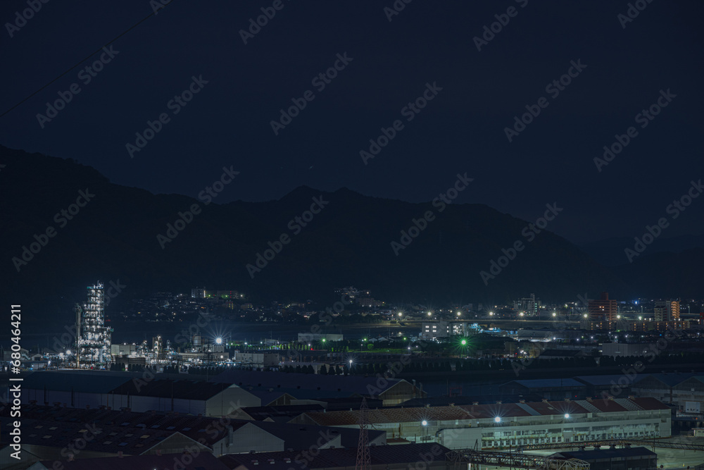 日本の広島県三原市の美しい夜景