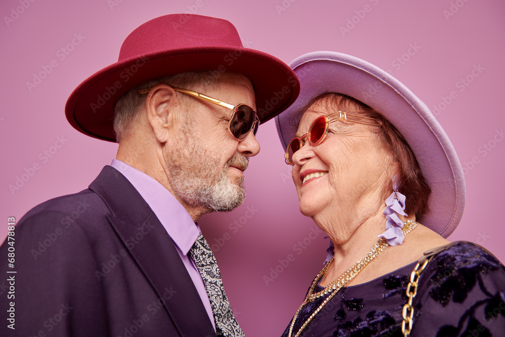 fashionable elderly couple - obrazy, fototapety, plakaty 