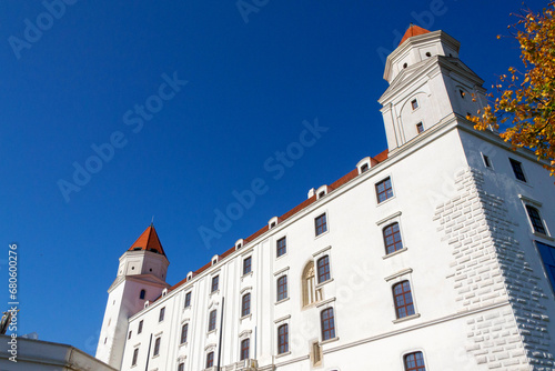 Canvas Print Hrad Castle in Bratislava: Majestic Fortress Overlooking the Danube