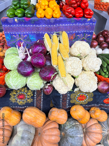 Fototapeta Naklejka Na Ścianę i Meble -  Fruits and vegetables on traditional asian market at autumn, Tashkent