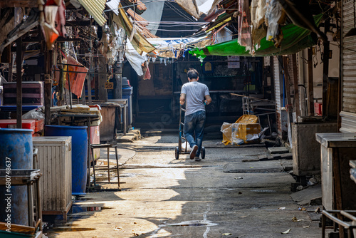 Abandoned market in Bangkok, Thailand © milkovasa
