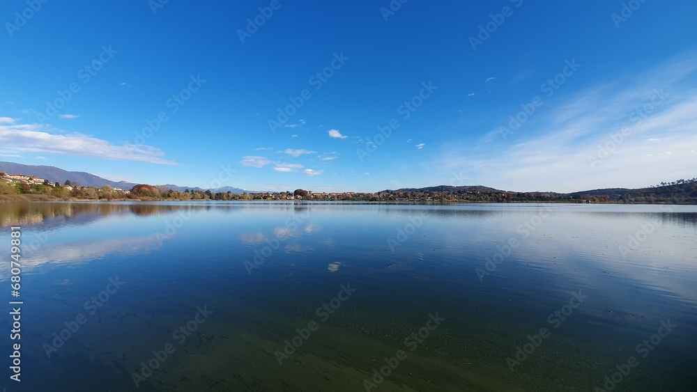 Fototapeta premium Lago di Comabbio