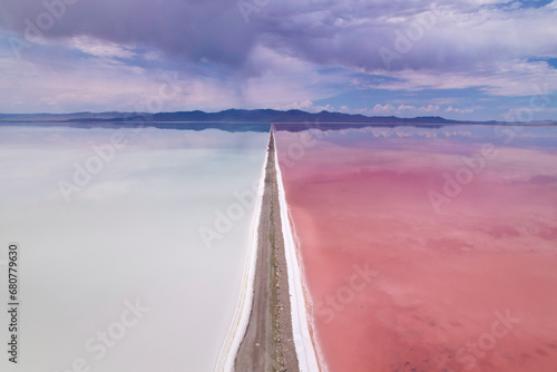 Pink Salt Lake © Leah
