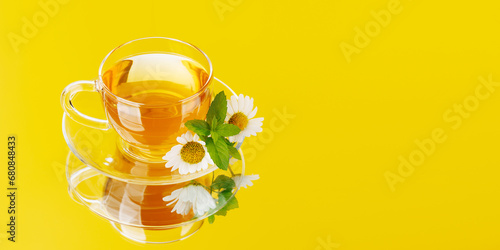 Soothing herbal tea blend with mint