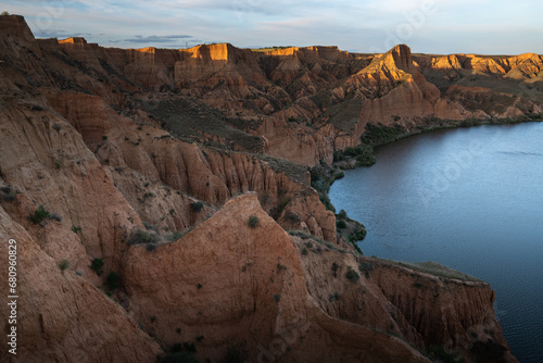 Obraz na płótnie Natural reserve of the Barrancas de Burujon located in the town of Albarreal de Tajo, Burujon and La Puebla de Montalban, on the northern shore of the Castrejon reservoir, Toledo province, Spain w salonie