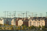 Edificios en construcción con gruas
