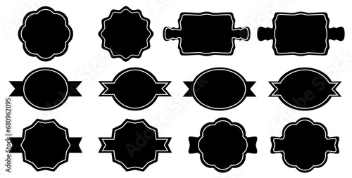 Set de etiquetas, pegatinas o marcos decorativos vintage y retro. Insignia de boda, pegatina de venta  o descuento, tarjeta de invitación. Conjunto de símbolos vectoriales