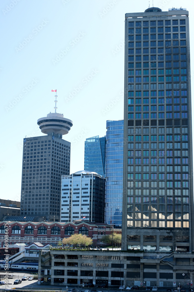 Fototapeta premium Downtown Vancouver Lookout Tower Canada. The famous Observation Deck is situated in the heart of Vancouver, and it has revolving restaurant.