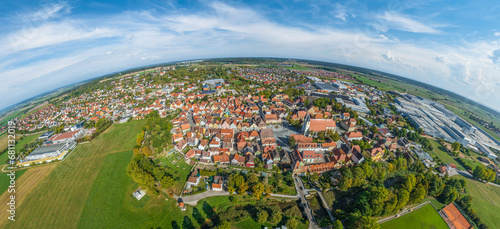 Panoramablick über die sehenswerte Stadt Herrieden an der oberen Altmühl in Mittelfranken