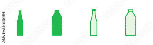 Bottle icon set. bottle vector icon