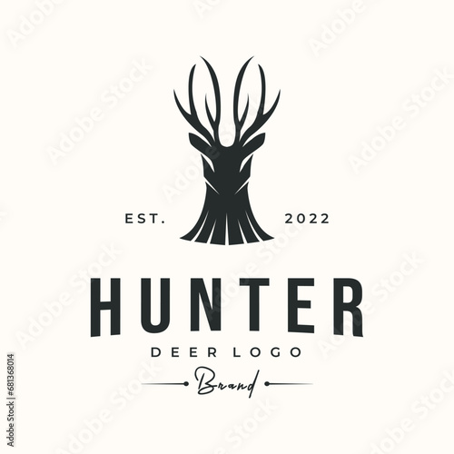 deer horn vintage logo vector minimalist illustration design, deer hunter logo design