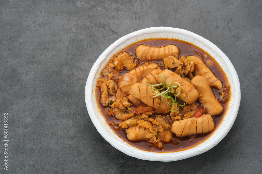 Tumis Sosis Telur, Sauteed Sausage with eggs, onion and chilli sauce
Tumis Sosis Telur, Sauteed Sausage with eggs, onion and chilli sauce