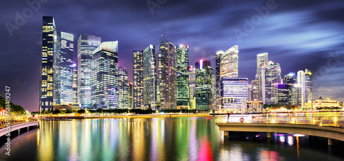 Singapore sunset city skyline at business district, Marina Bay © TTstudio