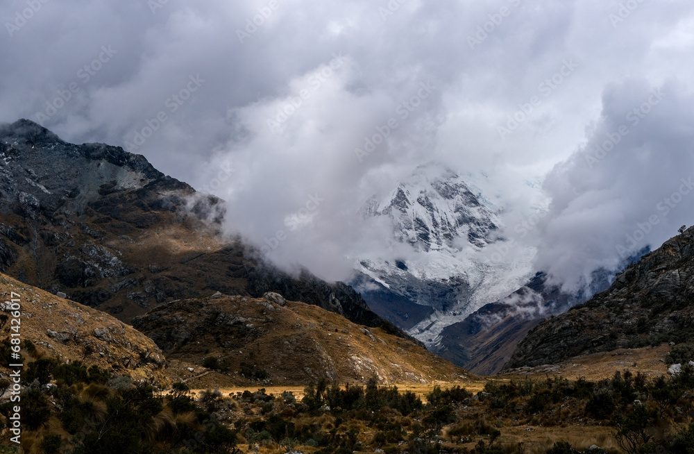 Andes mountains near Lake 69, Perú