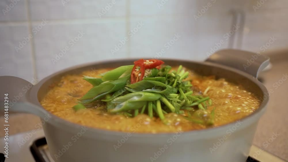 끓고 있는 매운탕 끓고 있는 매운탕