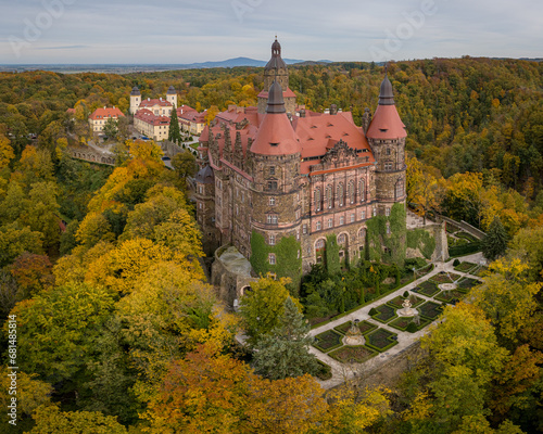 Zamek w Walbrzychu na Dolnym Slasku Polska