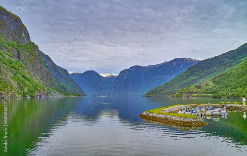 Norwway, the splendid nature and the typical architectures