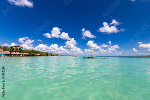 Bacalar: 7 colours laguna