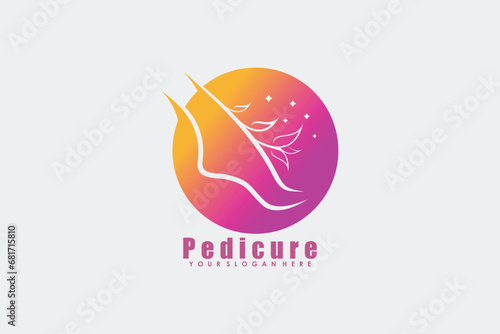 menicure pedicure logo with foot illustrasi logo design