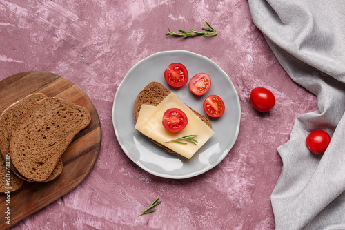 Healthy breakfast sandwich ...