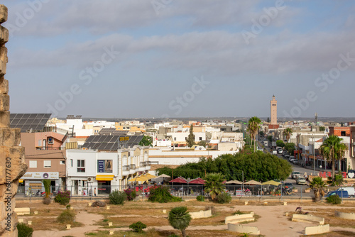 Fototapeta Naklejka Na Ścianę i Meble -  The Great Mosque of Kairouan in Tunisia, North Africa. UNESCO World Heritage. Tunisian market
