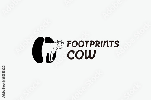 Cow's hoof or cow's footprint logo with vector silhouette
