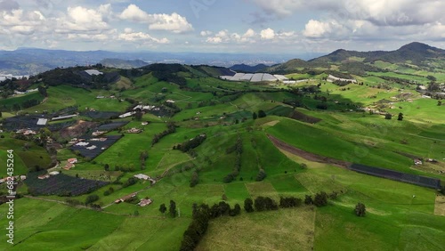 Video aéreo realizado con drone, sobre área rural del Municipio de la Unión, en el que se observan cultivos de papa. photo