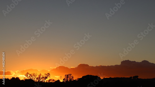 puesta de sol desde el río Llobregat, fondo de escritorio, fondo de pantalla, tarde tranquila