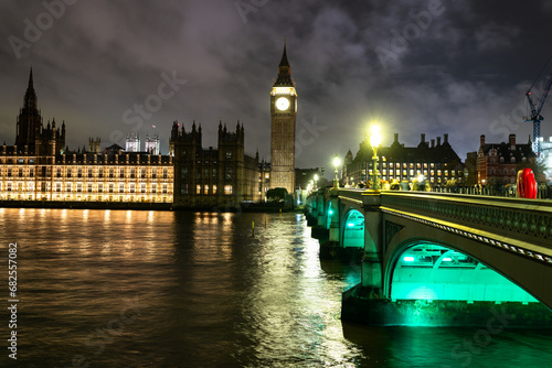 Tableau sur toile In the city center old town of London
