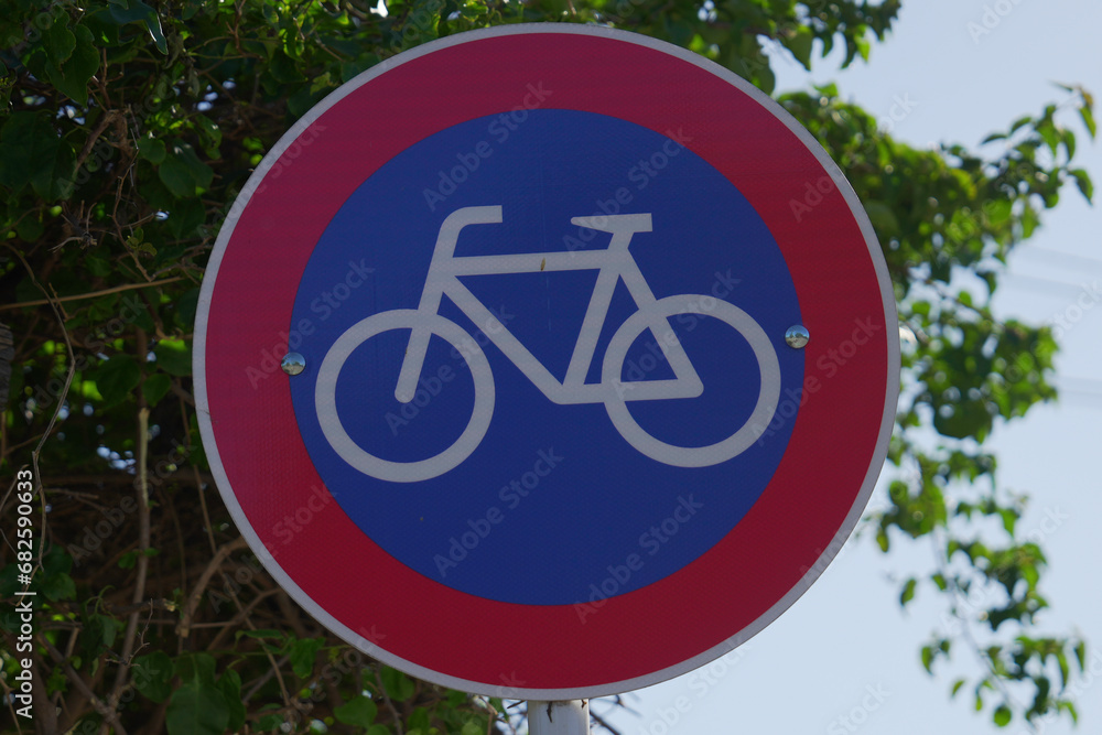 bike lane traffic sign on a sunny day