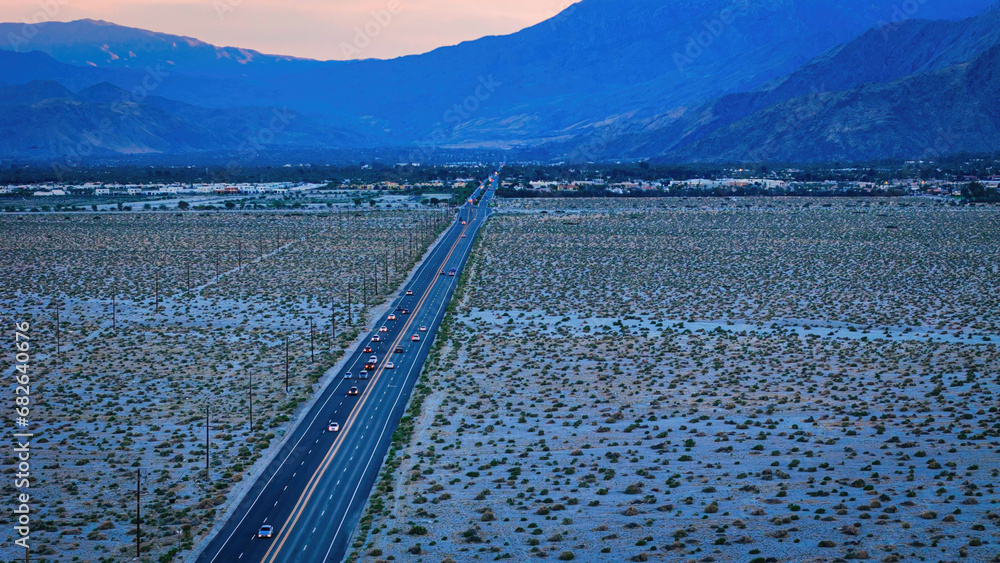 Φωτογραφία Road to Palm Springs California - aerial view - aerial photography