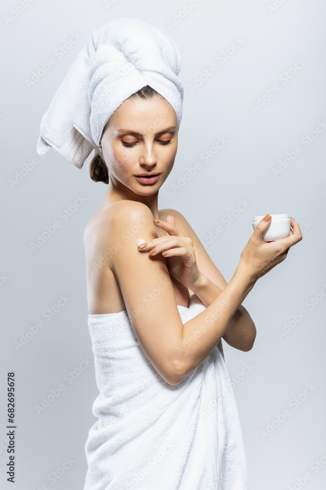 Beautiful and sexy woman in studio. Sensuality, purity, wellness and spa concept. Beautiful and sexy woman in studio. Sensuality, purity, wellness and spa concept.