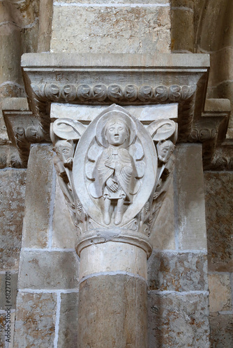 Saint Mary Magdalene basilica, Vezelay, France. Capital : Daniel