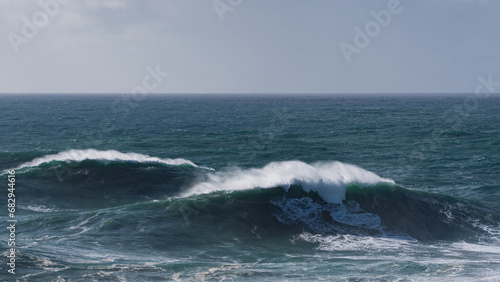 big waves Nazaré