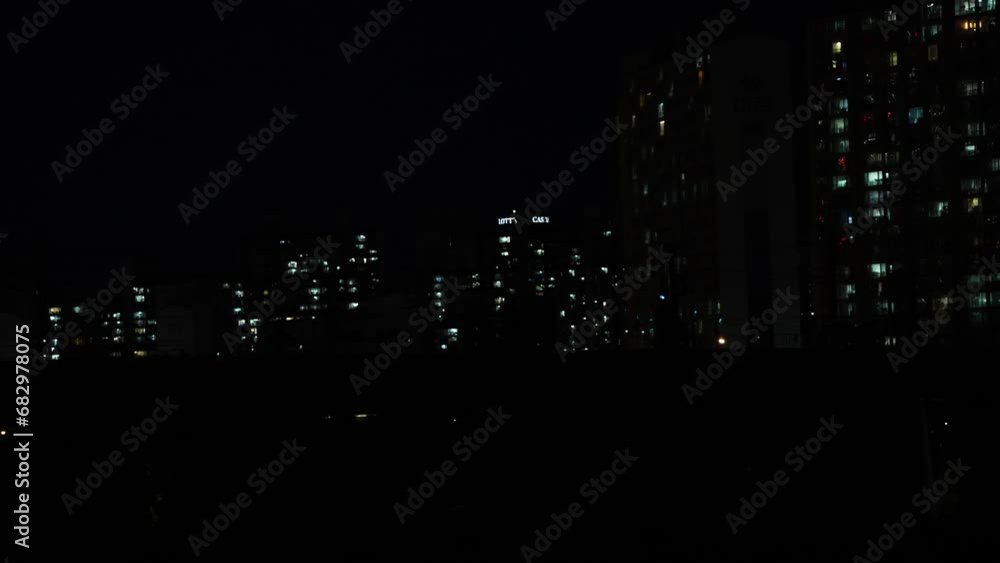 Night view of downtown Seoul, Korea, subway, work, busy street, business
Night view of downtown Seoul, Korea, subway, work, busy street, business
