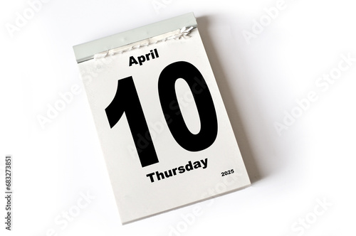 10 . April 2025