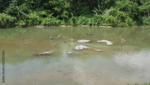 Pulau Mas tourist attraction, a tourist attraction located in the upper reaches of the Central River Regency where the water flows directly from the Meratus mountains, Meratus mountains, Mas Island photo