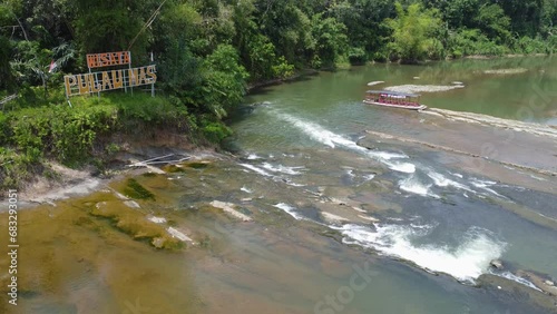 Pulau Mas tourist attraction, a tourist attraction located in the upper reaches of the Central River Regency where the water flows directly from the Meratus mountains, Meratus mountains, Mas Island photo