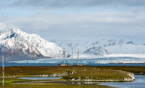 Umrundung Spitzbergen mit dem Segelschiff photo