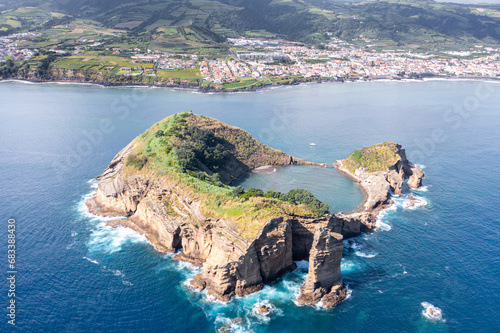 Wallpaper Mural Ilhéu de Vila Franca do Campo Torontodigital.ca