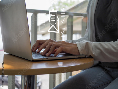 Check the checkmark information on documents via electronic mail or email