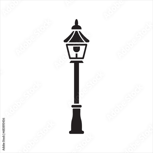 Street light icon. Vintage style lamp icon
